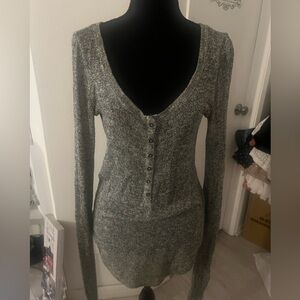 Abercrombie & Fitch super cute top with sparkles